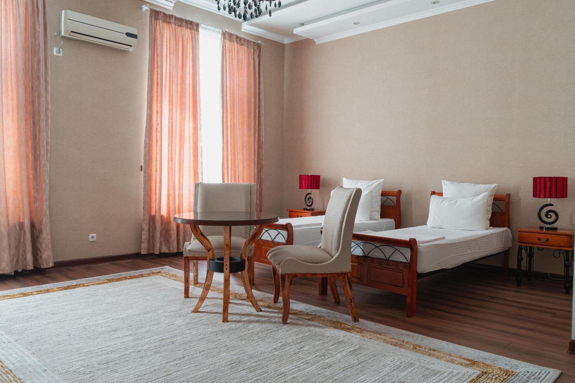 Altair Hotel Çimkent Dış mekan fotoğraf