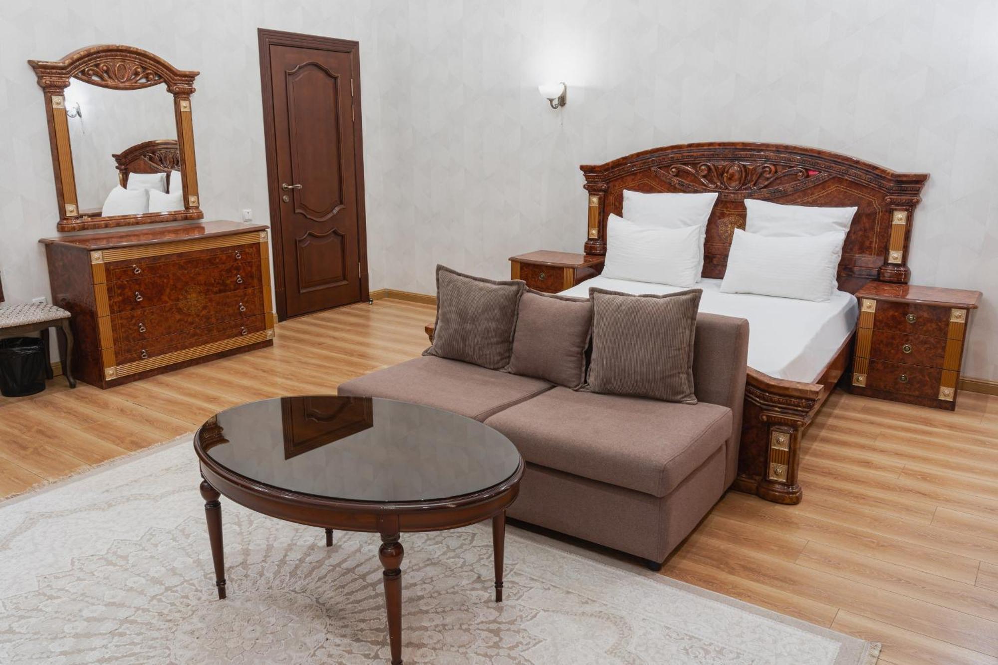 Altair Hotel Çimkent Dış mekan fotoğraf